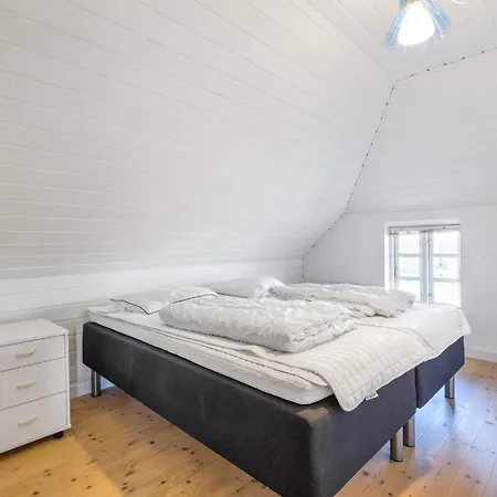 Charming Retreat In Prázdninový dům *