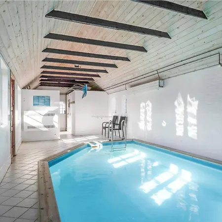 Charming Retreat In Prázdninový dům