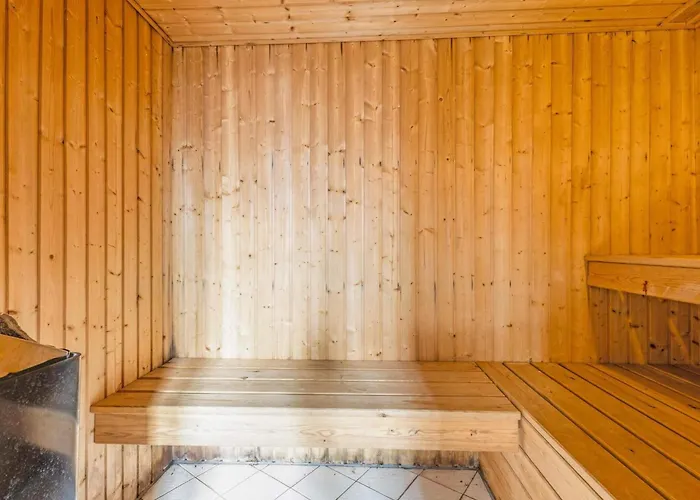 Charming Retreat In - By Traum Blokhus